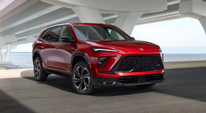 Customer shaking hands with Cable Dahmer Chevrolet of Kansas City employee